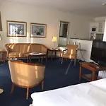 Scherf Hotel 3*