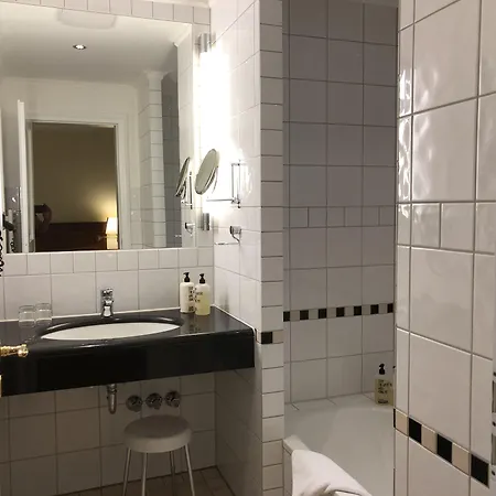 Scherf Hotel 3*