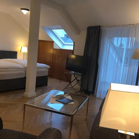 Hotel Scherf 3*